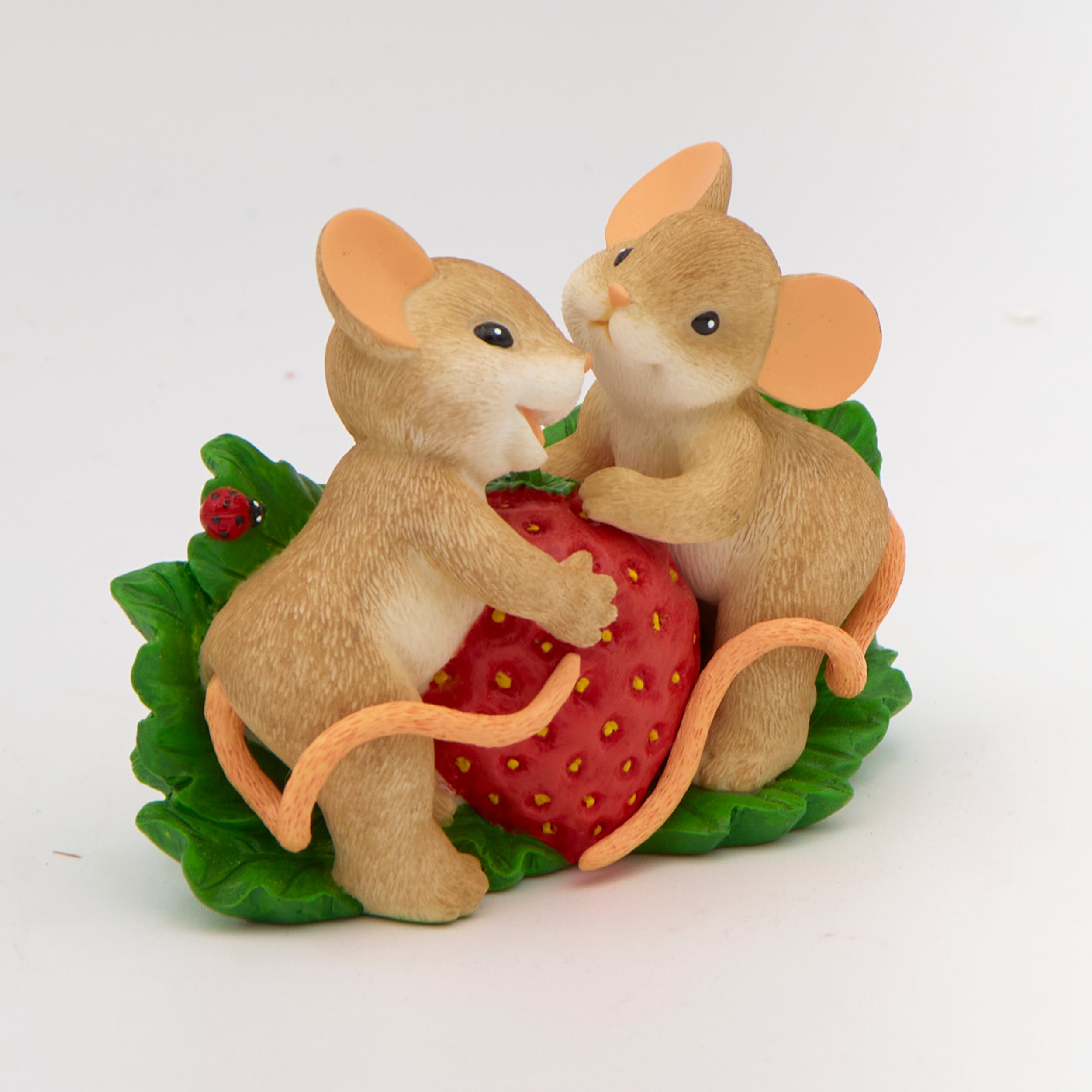 Charming Tails Something Sweet Figure