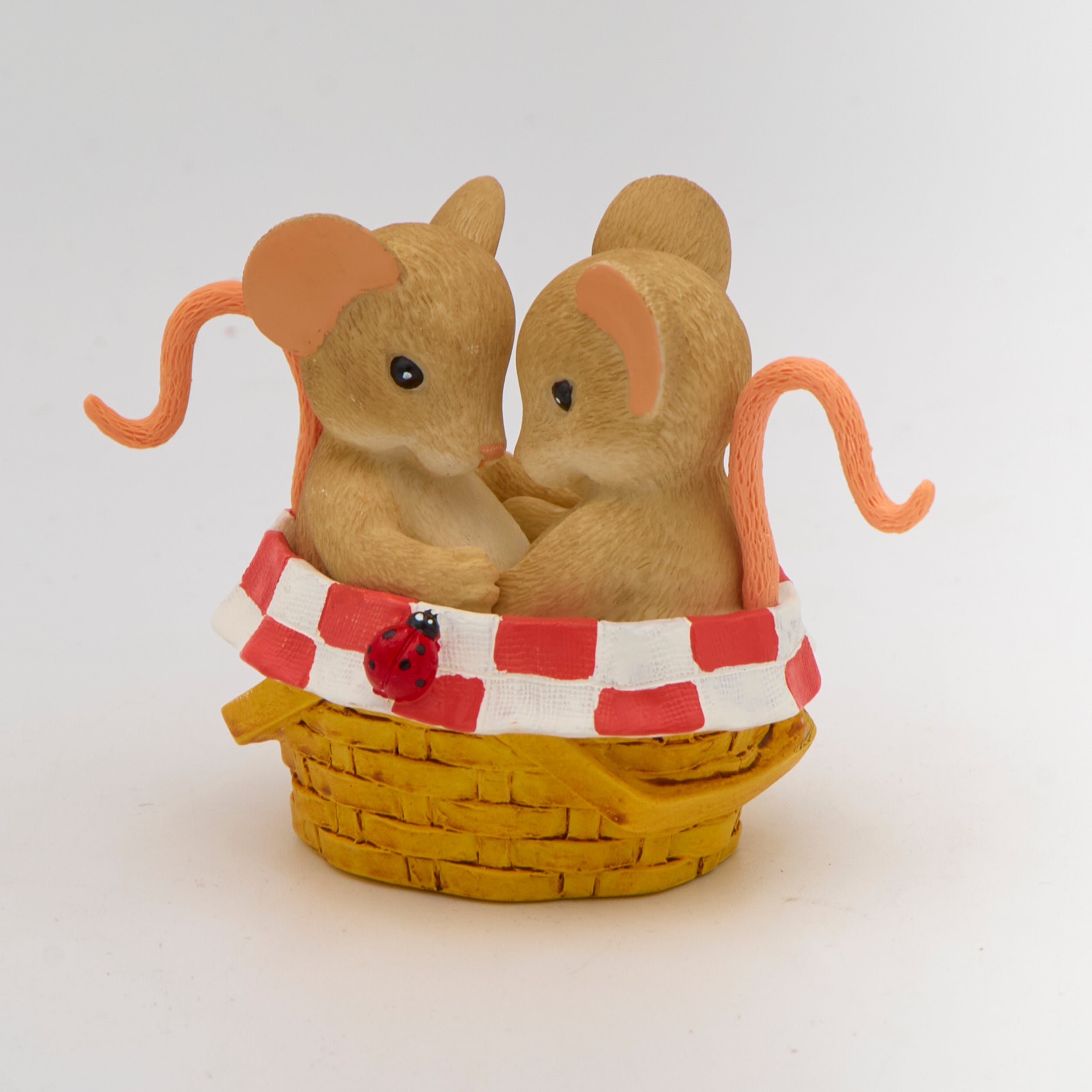 Charming Tails Life Is a Picnic Figure