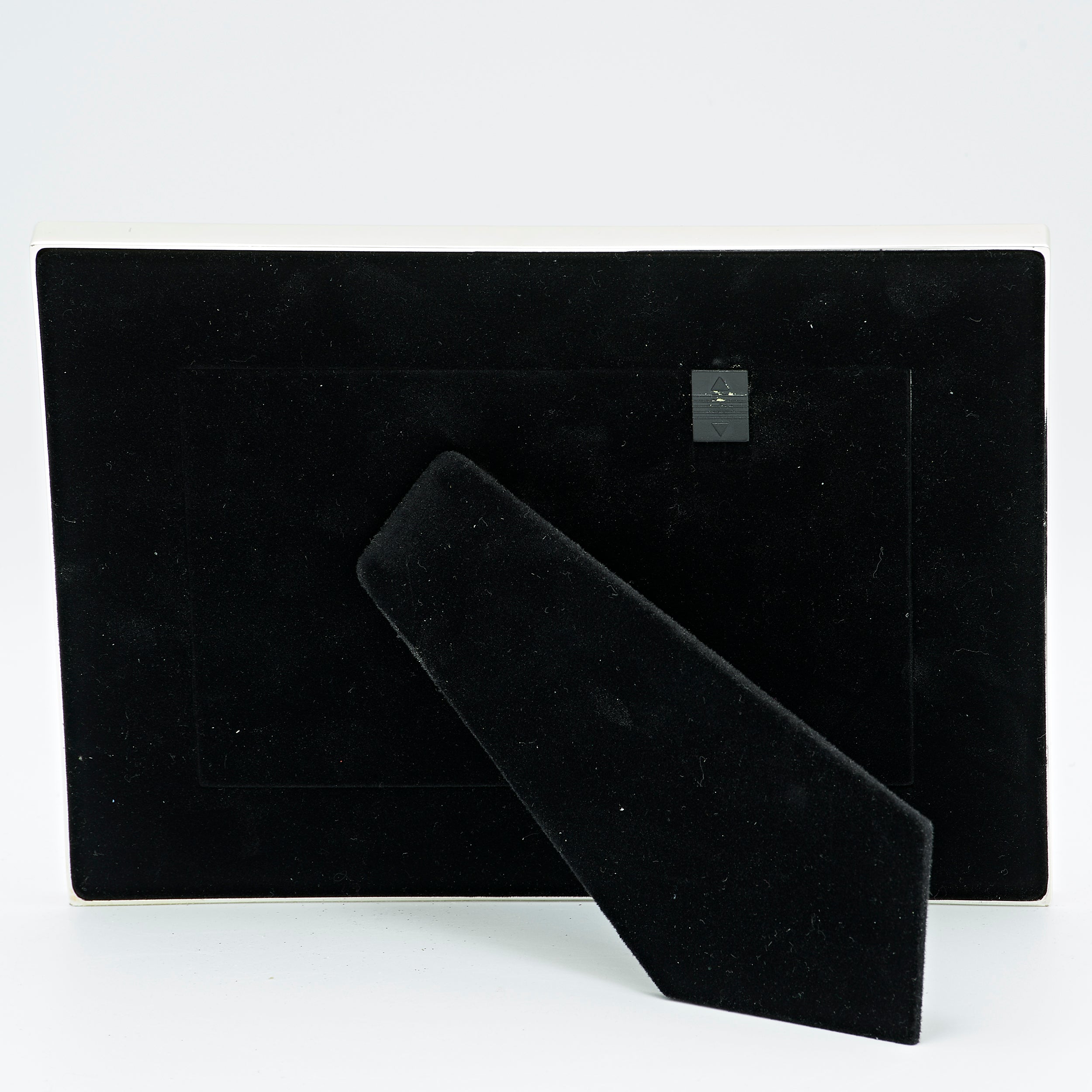 Caroline Collection Silver Cross Frame