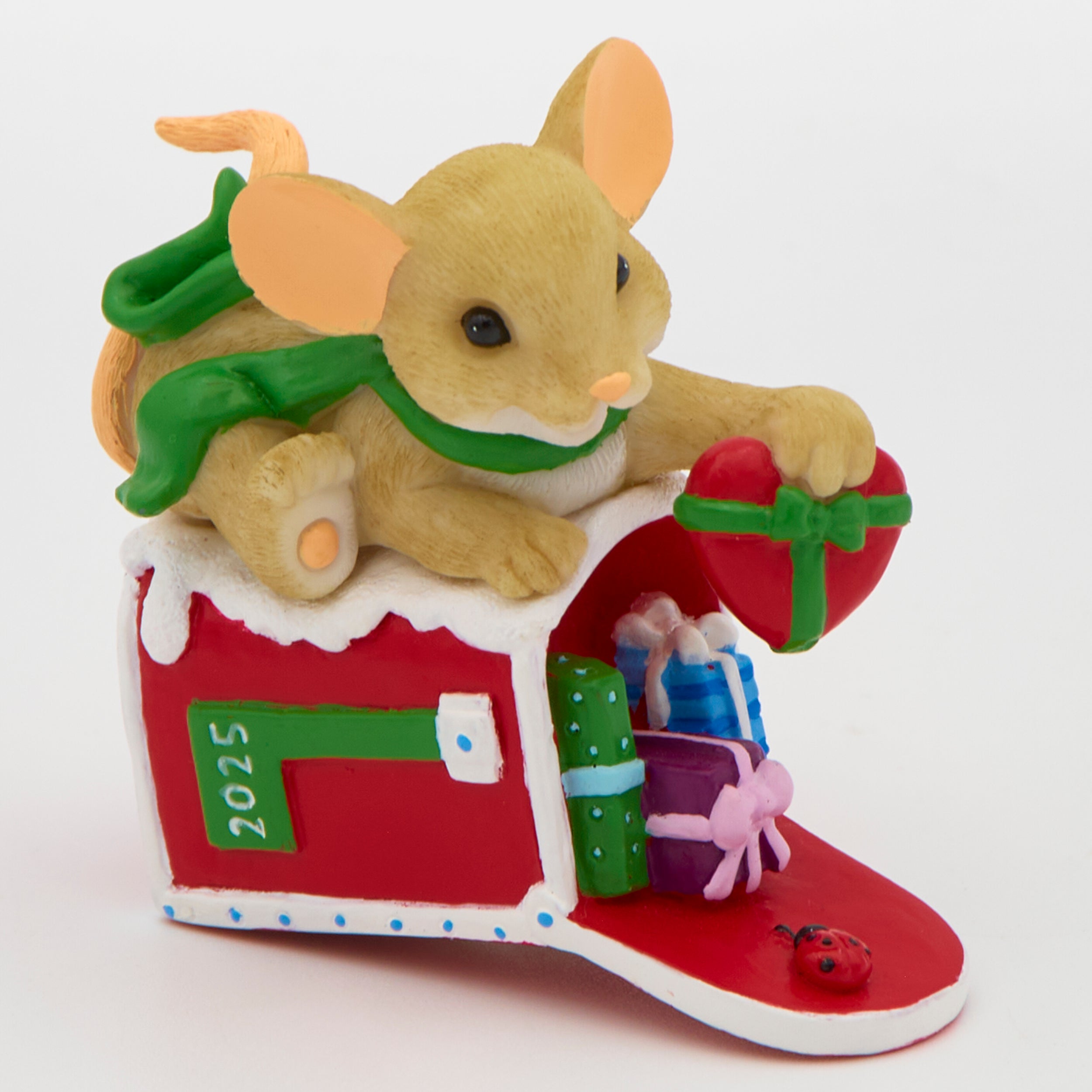 Charming Tails Mailbox Mouse 2025 Annual Ornament