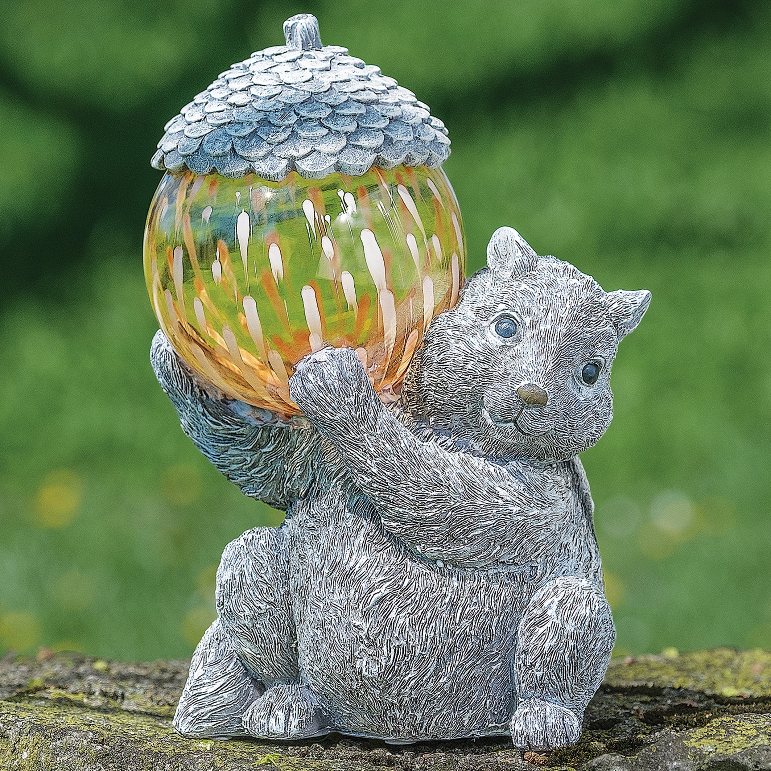 Pudgy Pals Solar-Powered Chipmunk Garden Statue