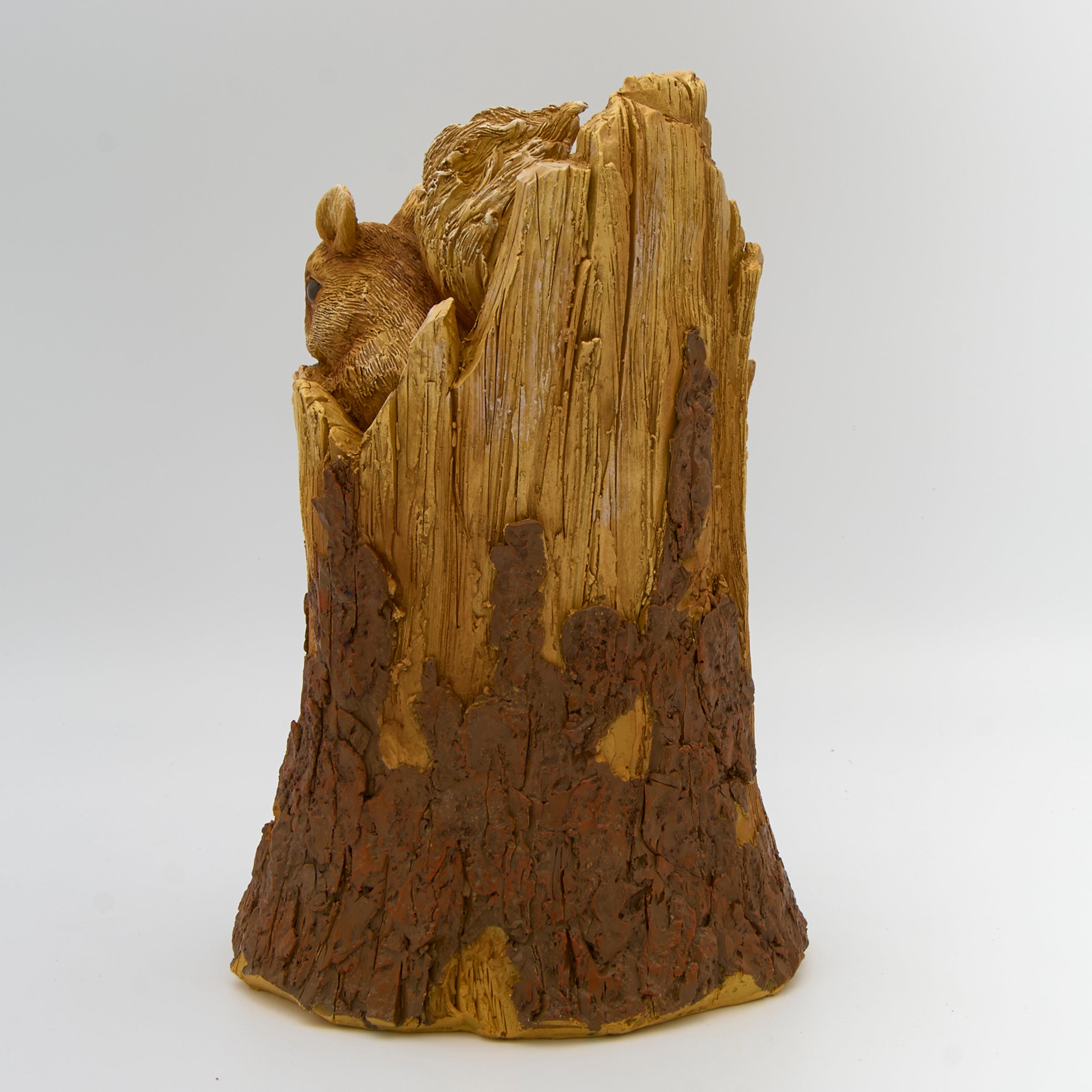 Squirrel in Tree Trunk Garden Statue – Timber Tails Collection