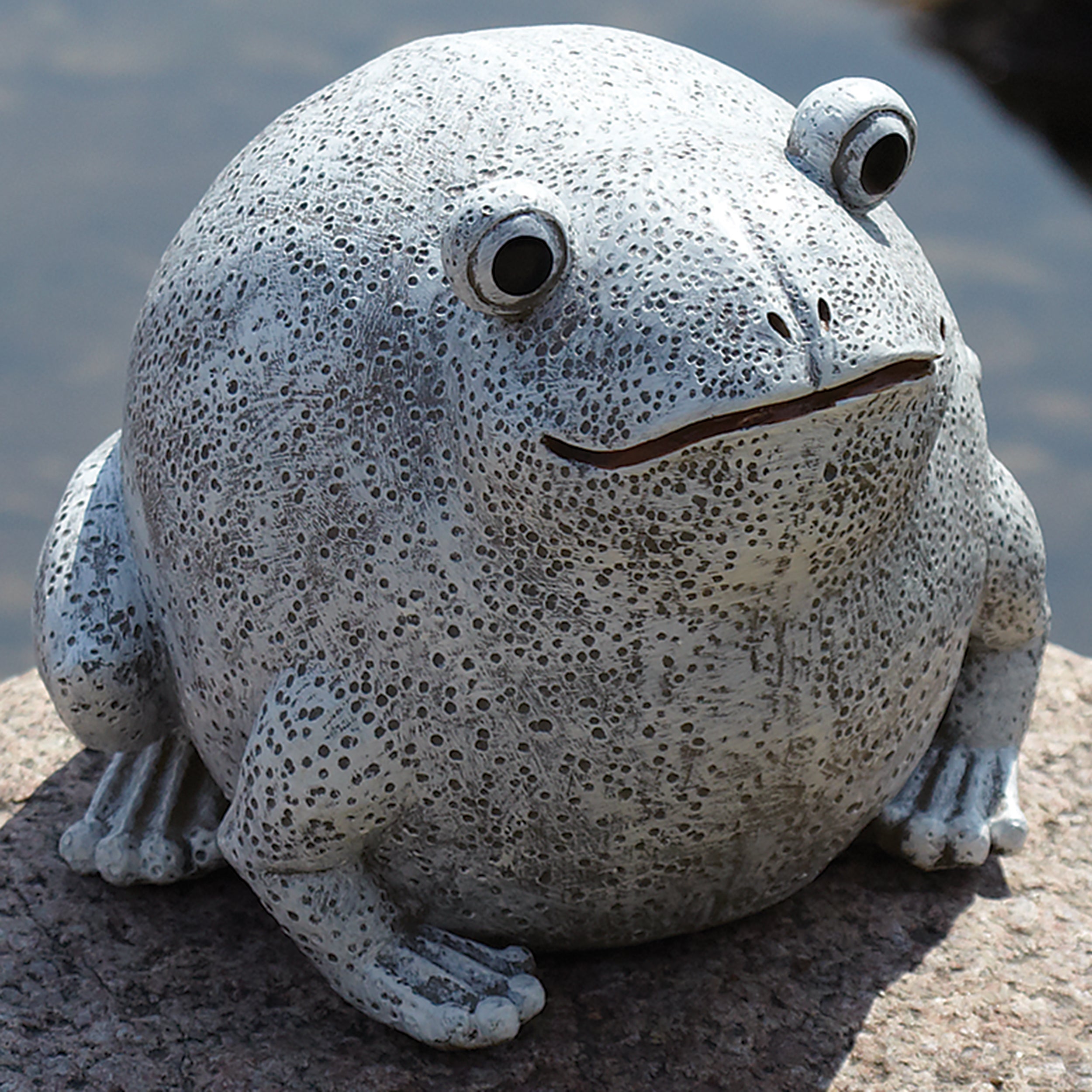Pudgy Pals Frog Garden Statue