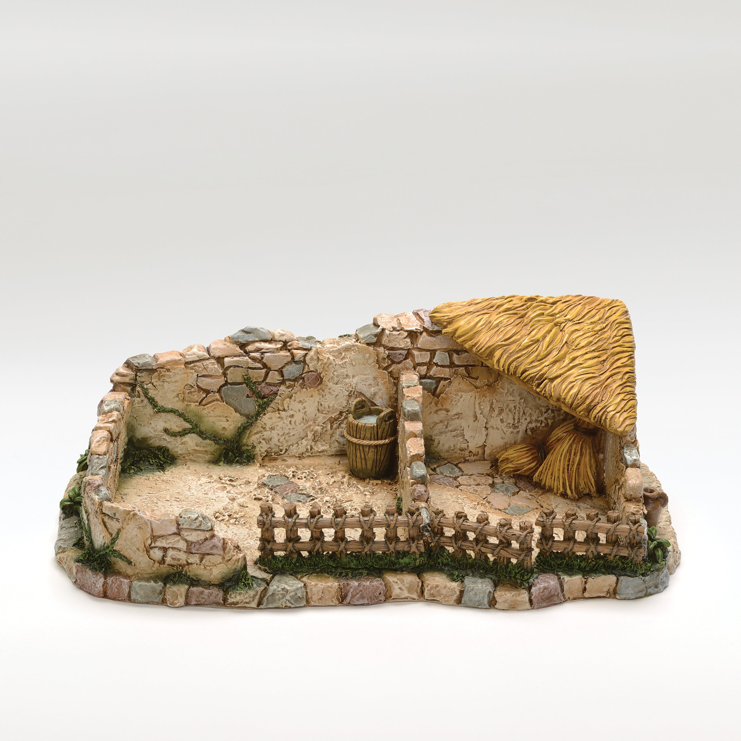 Fontanini Animal Corral - 7.5" Scale