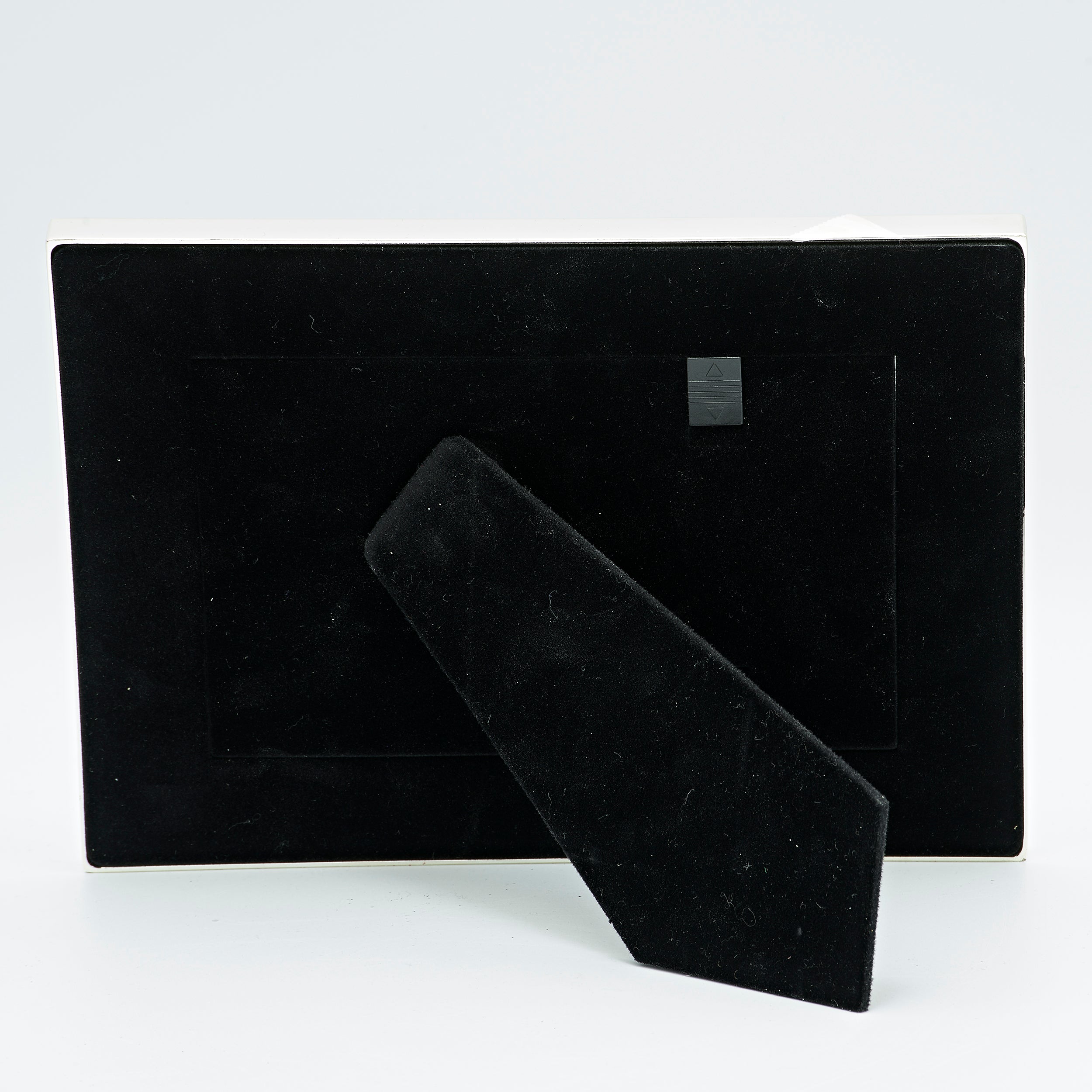 Caroline Collection Paw Print Frame