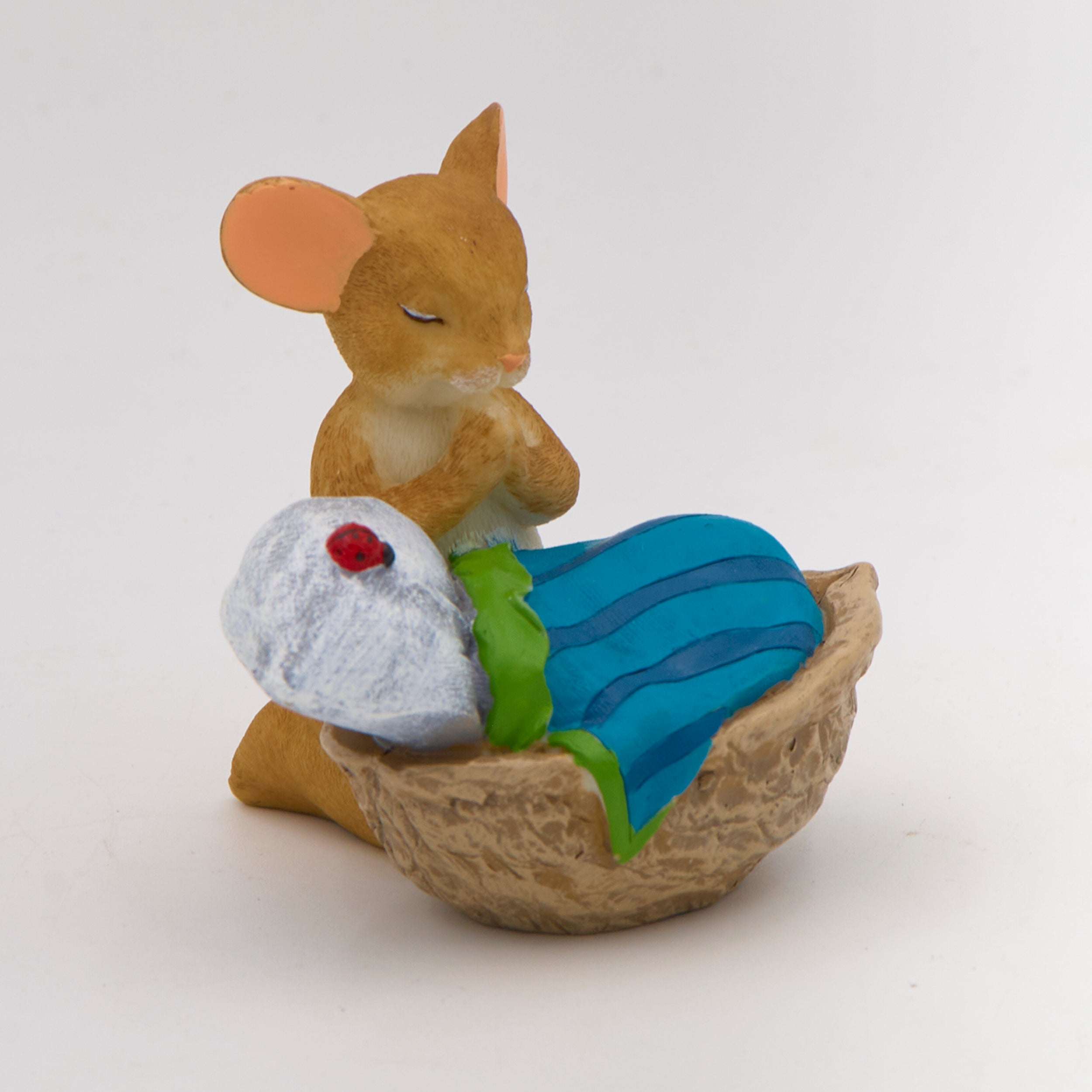 Charming Tails Bedtime Prayers Figure