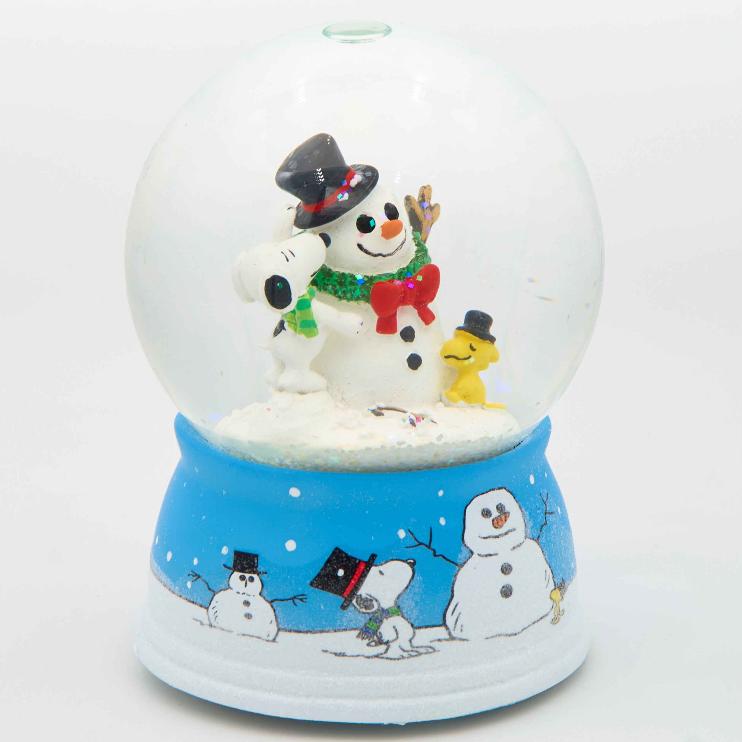 Peanuts Snoopy & Woodstock Building A Snowman Glitterdome - 