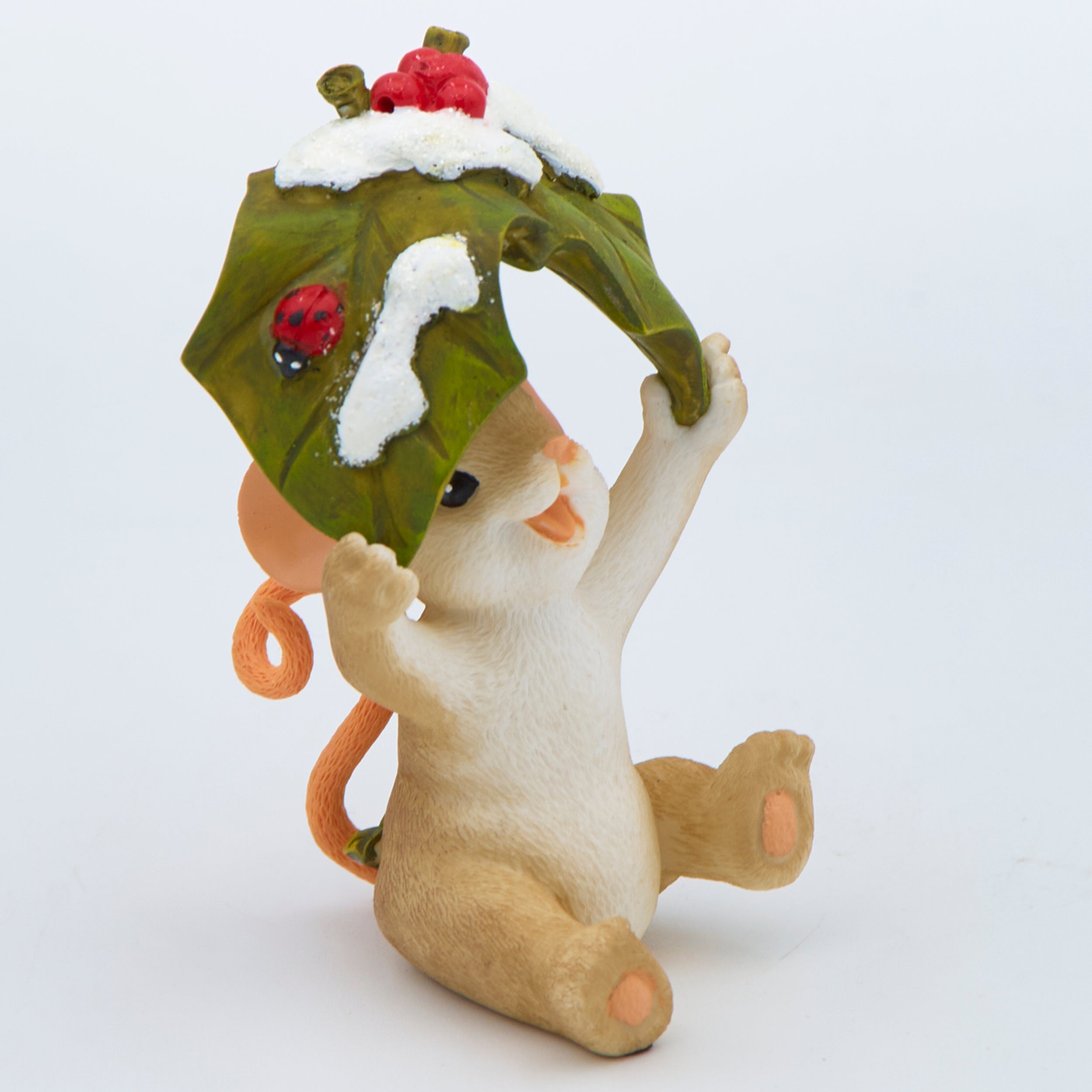 Charming Tails Drifting By Mouse 2022 Annual Ornament