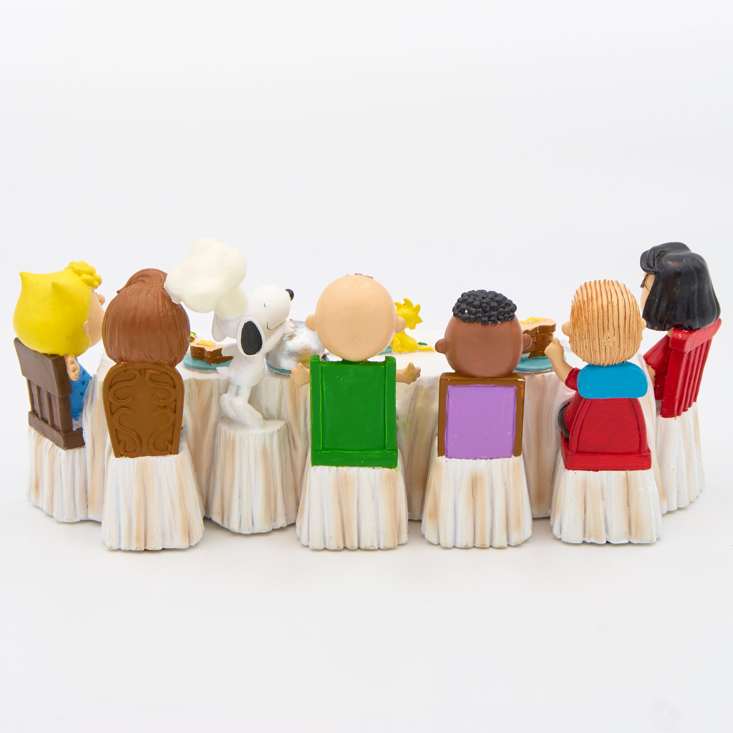 Peanuts "Give Thanks" Table Figure
