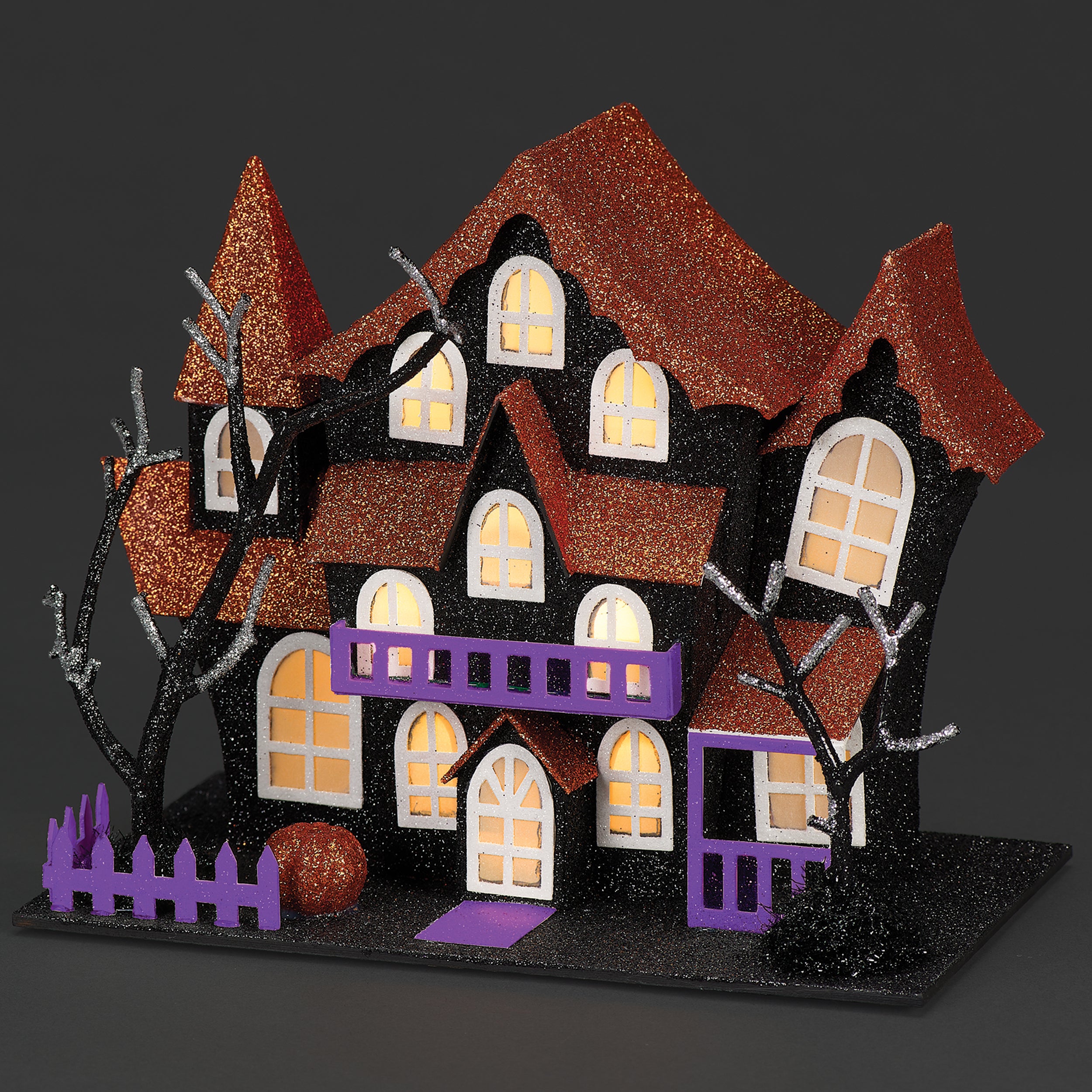 Lighted Haunted Mansion with Orange Glitter Roof