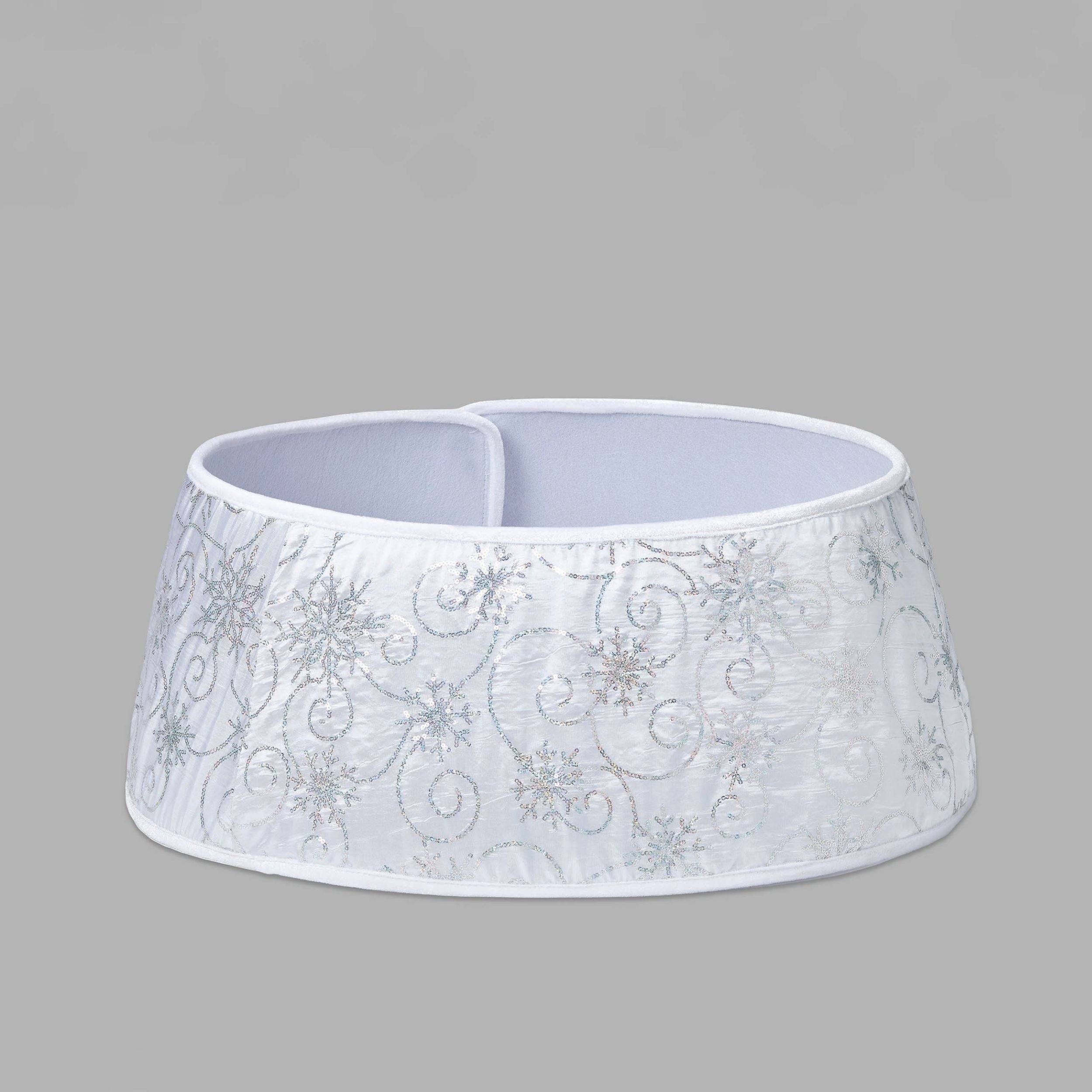 Decorative headband with floral pattern on a gray background