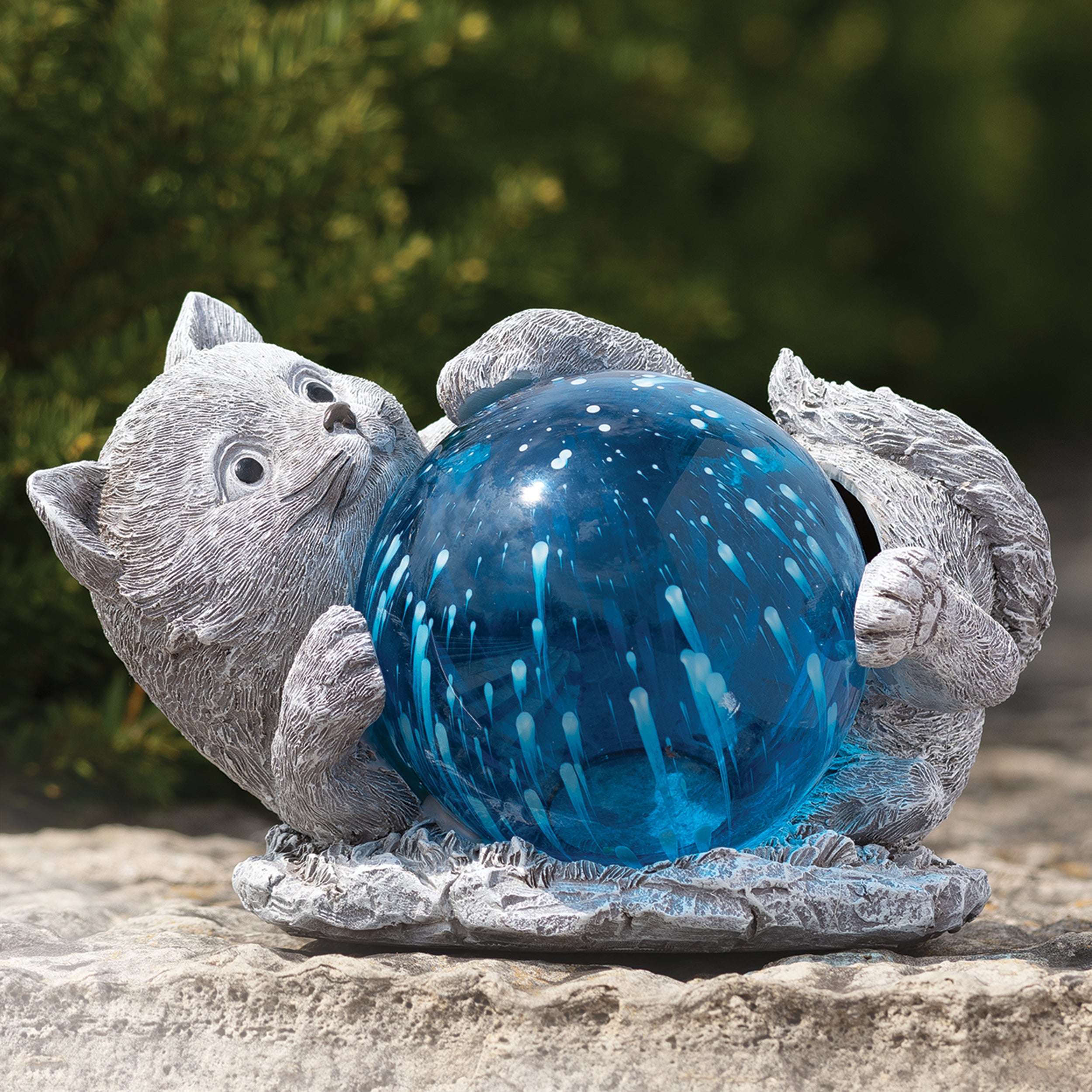 Pudgy Pals Solar-Powered Cat Garden Statue