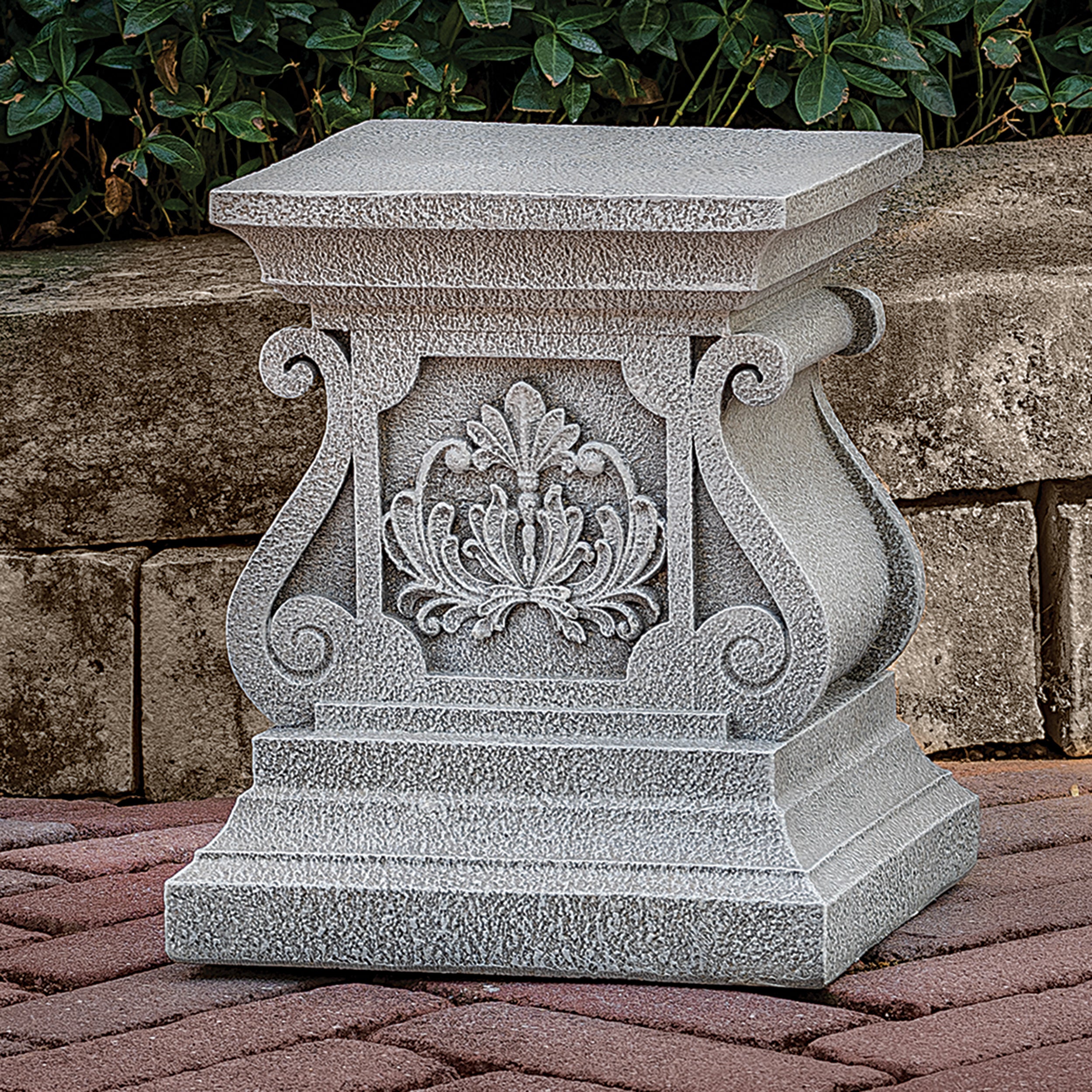Joseph's Studio Small Garden Pedestal