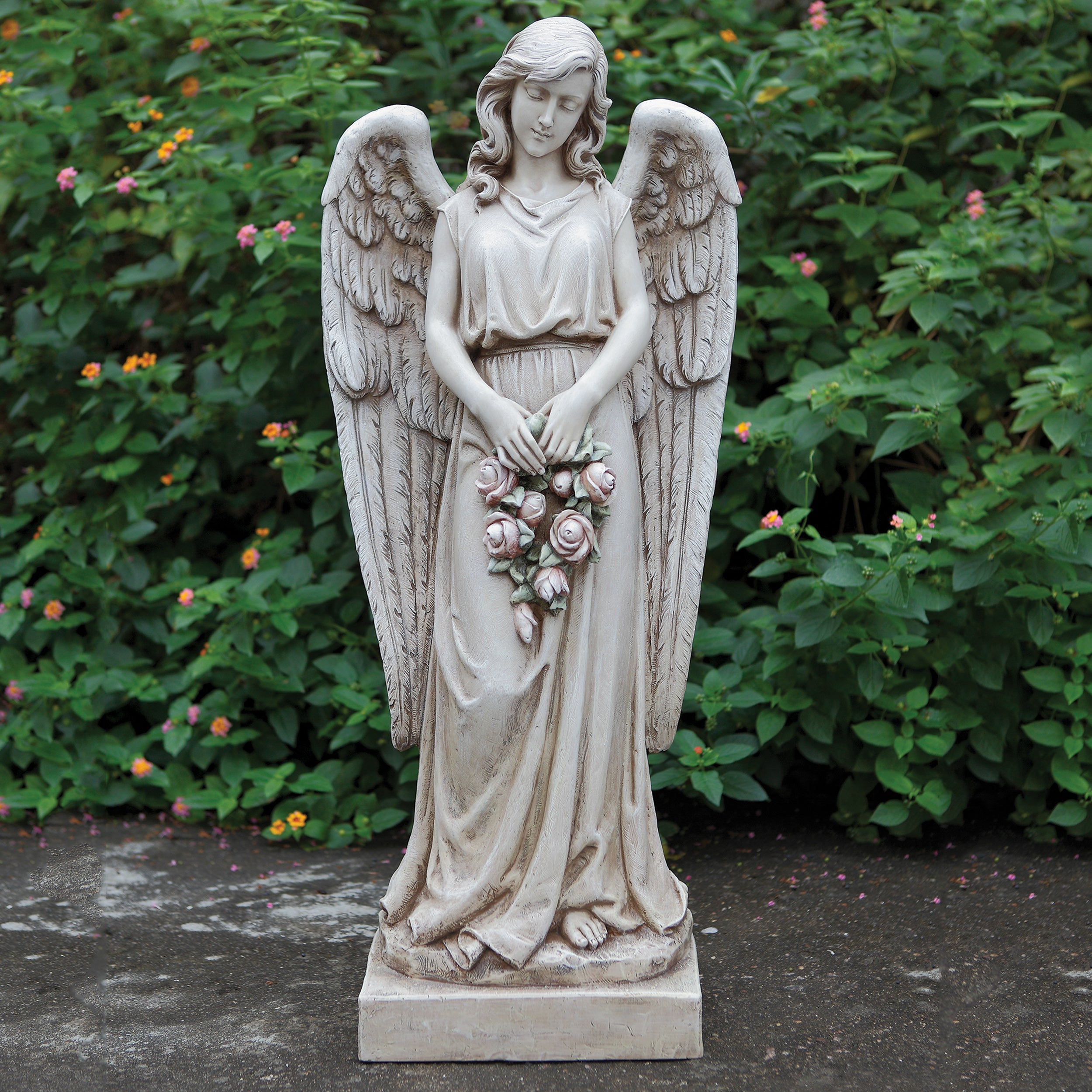Joseph's Studio Angel Holding Wreath Garden Statue