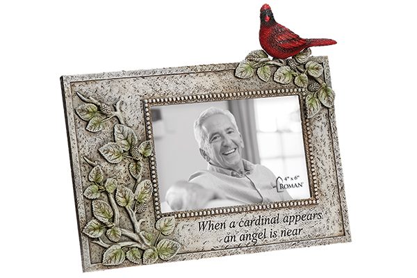 Roman - Cardinal Memorial Frame,
Holds 4" x 6" photo, 8.5"H